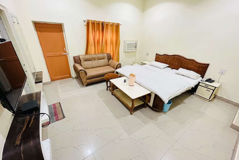 2 Bed Non-AC at Gajananmaharajsansthan